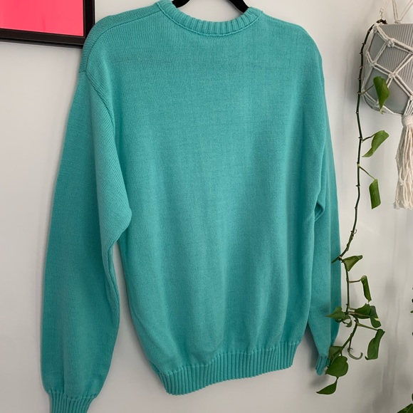 Vintage Canadian-Made Acrylic Sweater 🍁 - Picture 5 of 5